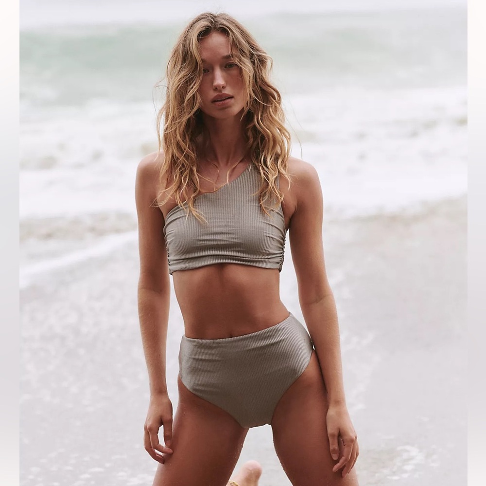 Zulu & Zephyr Pewter Rib Bikini Top with Waisted Full Brief | 8 NWT